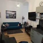 Boutique Cecilia * ترييستي