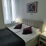 Boutique Cecilia ترييستي